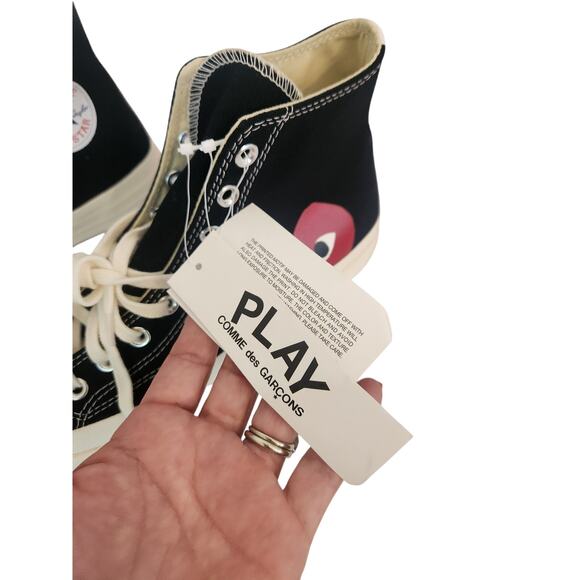 NIB Converse x COMME des GARCONS PLAY Chuck 70 Hi-Top Black Red 8.5 - Picture 6 of 10